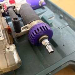 HITACHI 日立工機 55mm 仕上釘打機 NT55Mの画像