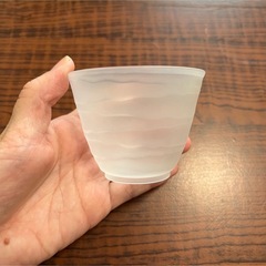 プラスチック　容器　3点の画像