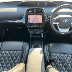 AMK.company歳末セール開催！！！ローンがご不安な方お気軽にお問合せください！！　どなたでも審査可能です！お気軽にご相談ください！！H29年　トヨタ　プリウス　S　の画像