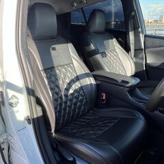 AMK.company歳末セール開催！！！ローンがご不安な方お気軽にお問合せください！！　どなたでも審査可能です！お気軽にご相談ください！！H29年　トヨタ　プリウス　S　の画像