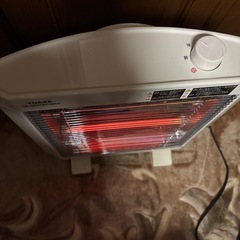 YUASA　遠赤外線　電気ストーブの画像