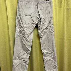 Dickies  パンツ サイズ分かりません。の画像