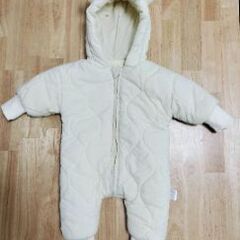 【美品】クマ耳ジャンプスーツ　 70〜80cm 　アイボリーの画像