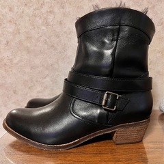 未使用品　ing（イング） 銀座ワシントン ing  カジュアルショートブーツ（ブラック） 25㎝の画像