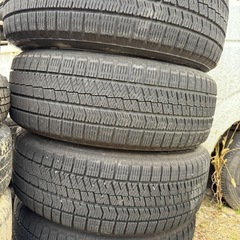 中古】ブリヂストンブリザック DM-V3 225/65R17 4本セット
の画像