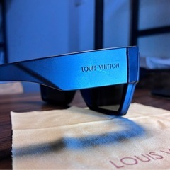 LOUIS VUITTONモノグラムサングラス Z1583EワイメアL 黒の画像