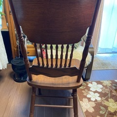 アンティーク イスの画像
