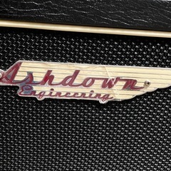 Ashdown MAG 300 EVO II ベースアンプ 300Wの画像