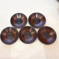 3段重箱 おせち　お椀　茶托の画像