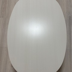 楕円形こたつの画像