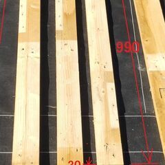 (93) 角材(90mm×30mm×990mm) 1本30円の画像