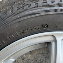 BRIDGESTONE スタッドレスタイヤ4本セット ヴォクシーの画像