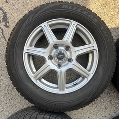 BRIDGESTONE スタッドレスタイヤ4本セット ヴォクシーの画像