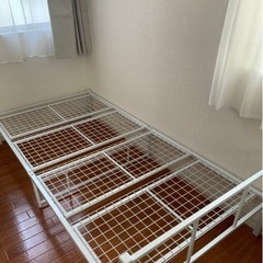 ニトリ　シングル　パイプベッドの画像