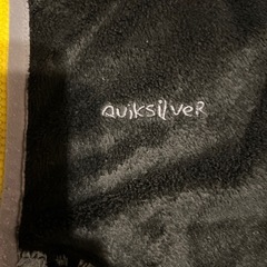 Quiksilver パーカー　子供の画像