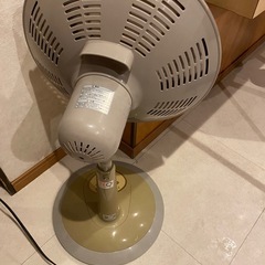 ハロゲンヒーターの画像