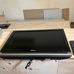 東芝REGZA  32インチ　　液晶テレビの画像