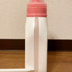【新品未開封】ピジョン ベビー洗濯洗剤詰め替え3＋ボトル(おまけ)の画像
