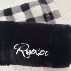 レピピ　リバーシブルマフラーの画像