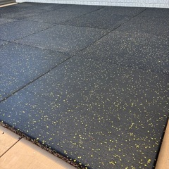 トレーニングマット　厚み25mm 約30枚+加工済(4枚) の画像