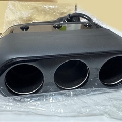 新品❤️ 車載充電器 Type-C 3シガーソケット　分配器Type-CとUSBポート付きの画像