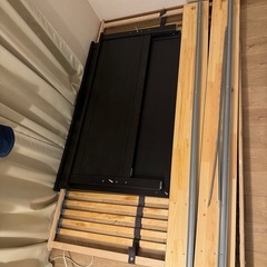 IKEA HEMNESベッドフレーム　12月13日までの画像