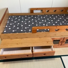 子供用チェスト付きベットの画像