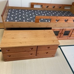 子供用チェスト付きベットの画像