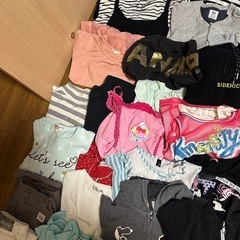 女児服まとめ売り　130〜140３０着以上　オールシーズ　アウターありの画像