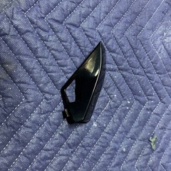 PCX JK05 鍵穴付近カウルの画像