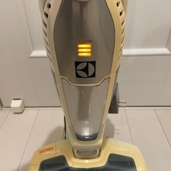 ❣️ジャンク❣️ Electrolux 掃除機 の画像