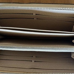 エピ【財布】LOUISVUITTONの画像