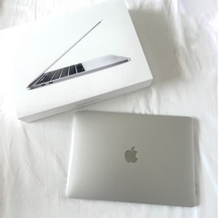 MacBook Pro 13インチ（2020年） Intel Core i7 / メモリ32GB / SSD 1TBの画像