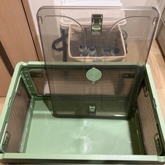 プラスチック収納ケースの画像