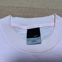 スポーツウェア　トレーニング　パンツ　七分丈　/ 　ゴルフウェア 長袖　NIKEの画像