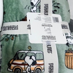 コストコブランケット　スヌーピーPeanuts大判ひざ掛け 152x177cmの画像