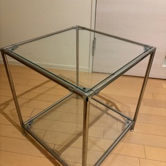 ガラスサイドテーブルの画像
