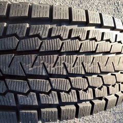 YOKOHAMA スタッドレスタイヤ  265/70R17  バリ山  美品の画像