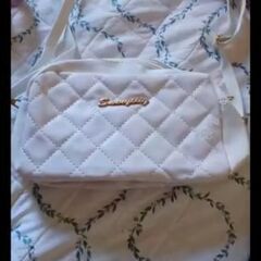 女性用のポーチ✨の画像