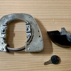 ブリヂストン　電動アシスト自転車　馬蹄型リング錠の画像