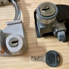 ブリヂストン　電動アシスト自転車　馬蹄型リング錠の画像