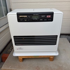 【決まりました】ダイニチ　石油ファンヒーター　9Lの画像