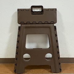 【差し上げます・12/16まで】折りたたみ脚立の画像