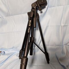 カメラ　三脚SLIK F631の画像