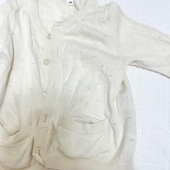 着画あり　無印良品　カーディガン　ホワイト　キナリ　80センチの画像