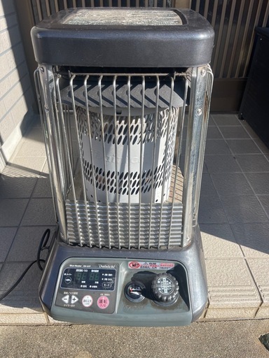 中古品 ダイニチ　ブルーヒーター　FM-107F　業務用石油ストーブ　