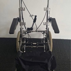 障害児バギー クッション無しの画像