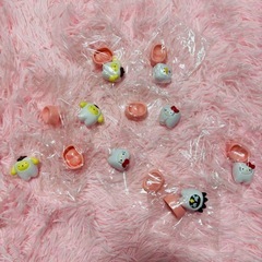 ガチャガチャ　サンリオキャラクターズみんなでなっちゃお！歯 バラ売り まとめ売りの画像