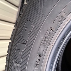 225/65R17 スタッドレスタイヤの画像