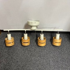 💡☆木製シェードの4灯シーリングライト💡の画像